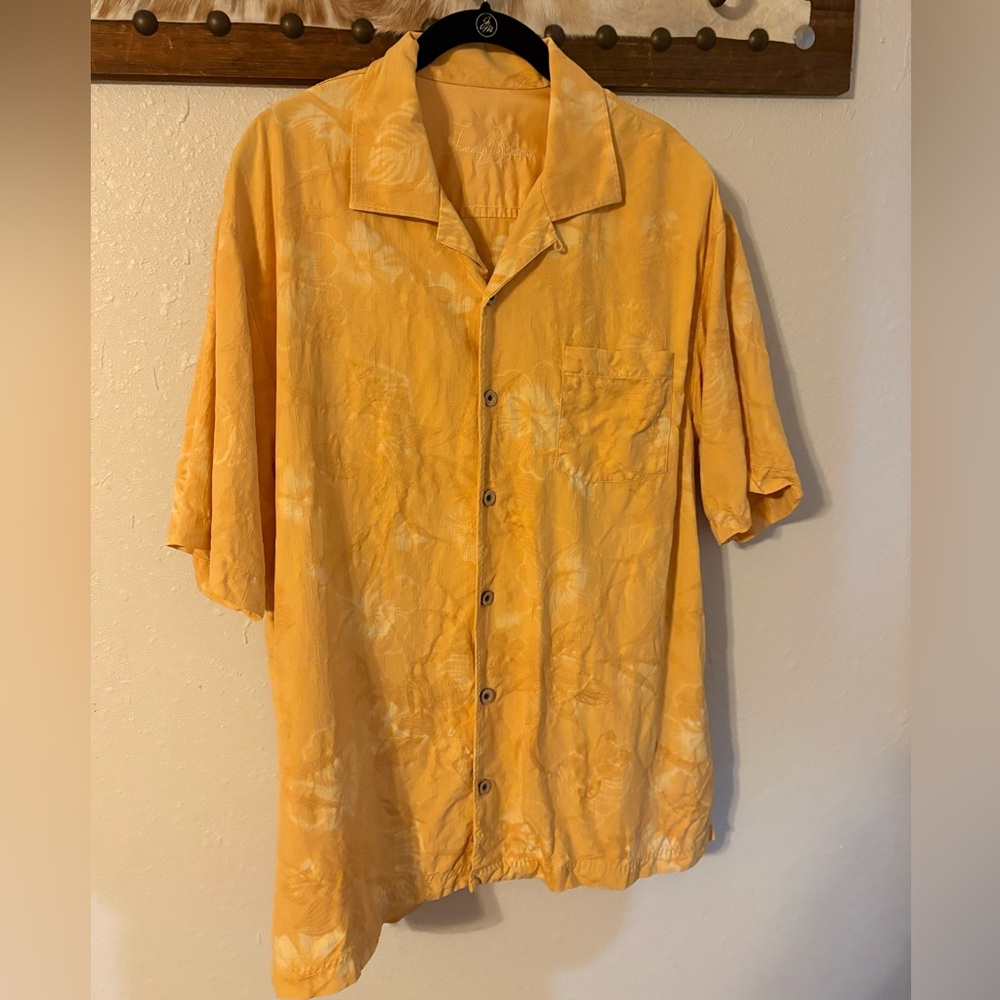 Tommy Bahama Shirt